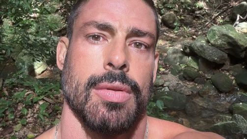 Cauã Reymond interpreta César no remake de "Vale Tudo"