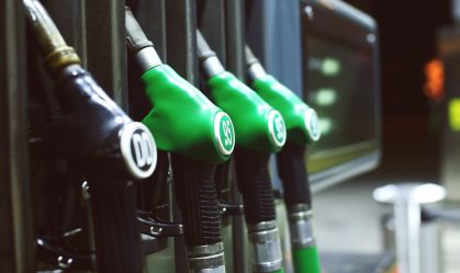 São Martinho segura vendas de etanol e projeta preços melhores no 4º tri