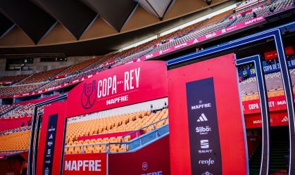 Com Mbappé no banco, Real Madrid e Barcelona estão escalados para final