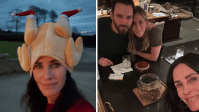 Courteney Cox abre álbum de fotos com referência a “Friends”; veja