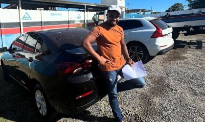 Davi Brito debocha de "prisão do carro" após ser flagrado dirigindo bêbado