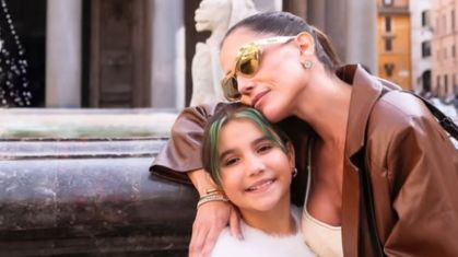 Deborah Secco fala sobre Páscoa com a filha na Itália