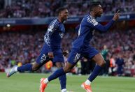 Dembélé marca, PSG vence Arsenal e fica perto da final da Champions