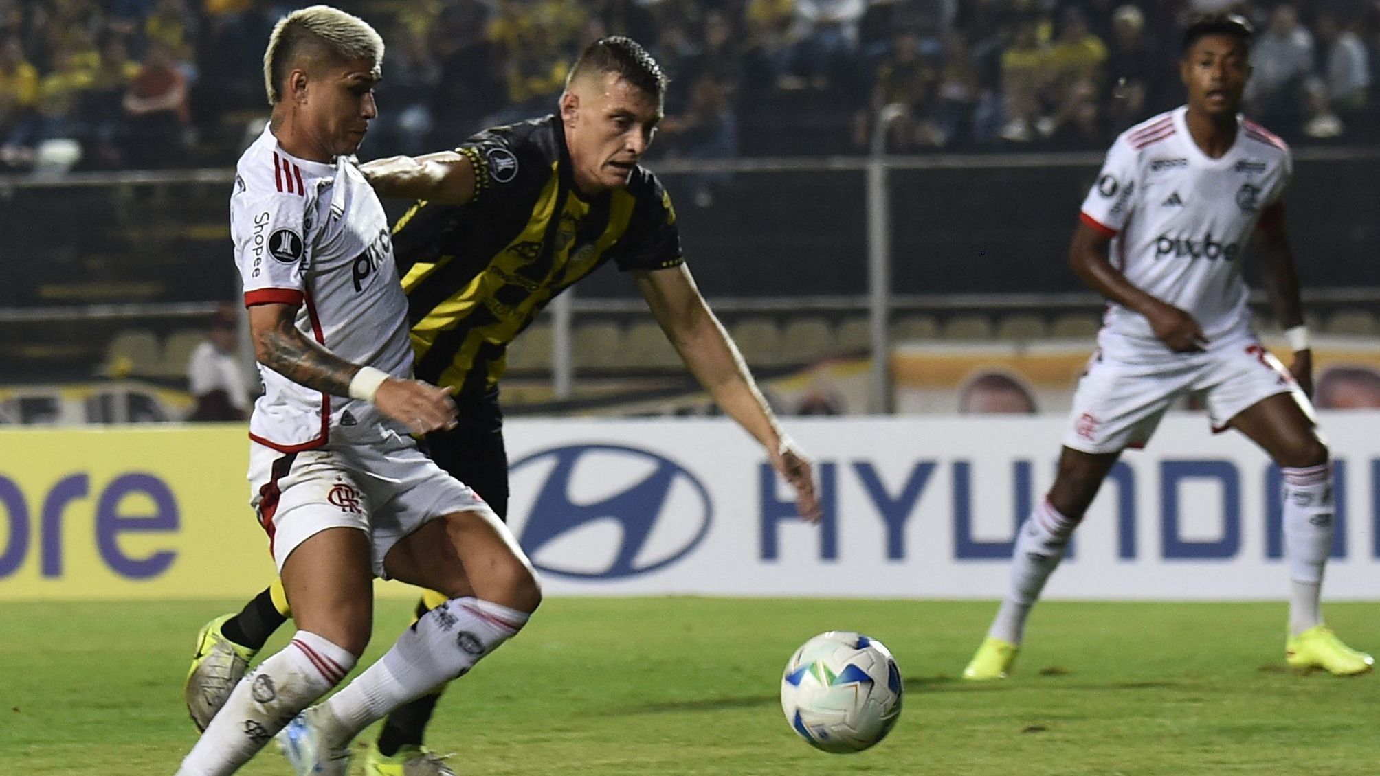 Deportivo Táchira 0 x 1 Flamengo: siga os lances do jogo da ...