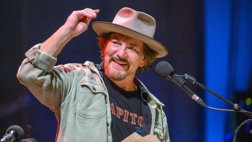 A busca de Eddie Vedder para ajudar a curar uma doença rara é o tema de um novo documentário