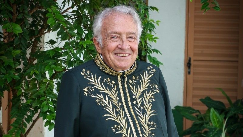 Edgard Telles Ribeiro toma posse na Academia Brasileira de Letras