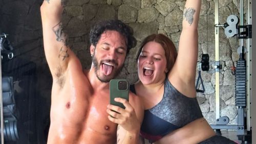 Segundo ele, foi a esposa Viih Tube que o fez reparar na distorção de imagem, depois que uma foto dos dois na qual ele aparecia sem barba viralizou no ano passado