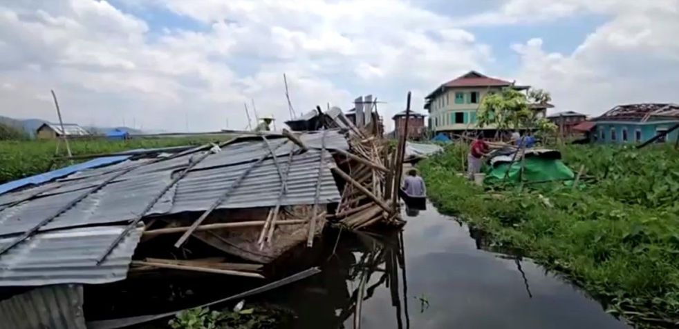Enchentes no Mianmar deixam vila submersa e moradores desabrigados • Reuters