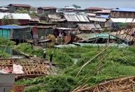 Terremoto em Mianmar deixa vila submersa e moradores desabrigados
