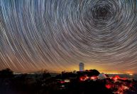 Energia escura pode estar evoluindo e mudando nossa compreensão do universo