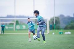 Ênio, atacante do Juventude, está envolvido em caso de suspeita de manipulação no Campeonato Brasileiro