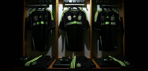Camisa reserva da Espanha para a Copa de 2014