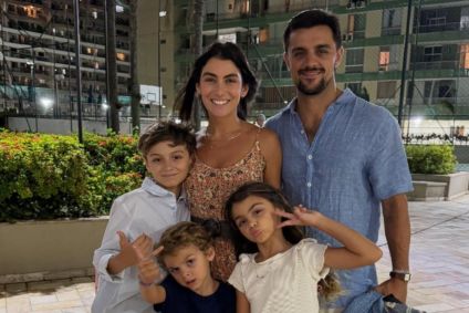 Esposa de Felipe Simas, Mariana Uhlmann comemora aniversário de primeiro filho