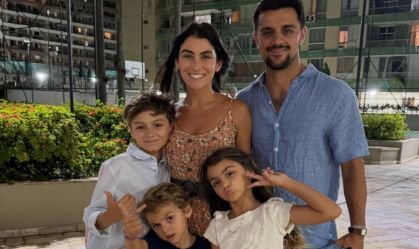 Esposa de Felipe Simas diz que não tinha conta em banco quando filho nasceu