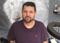 Foragido na Espanha, Oswaldo Eustáquio registra candidatura para deputado