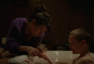 "Faça Ela Voltar": terror com Sallly Hawkins ganha trailer