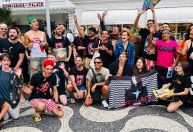 Lady Gaga no Rio: fãs festejam em frente ao hotel no Rio