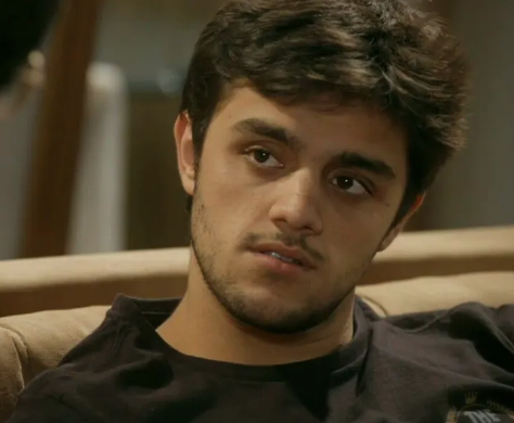 Felipe Simas em "Malhação" • Reprodução/Globo