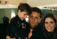 Após cirurgia de Tony Bellotto, filho posta foto com o pai e recebe apoio