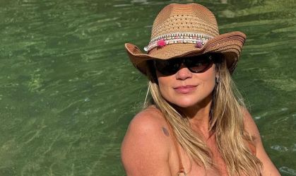 Flávia Alessandra compartilha álbum de viagem: "Dias felizes"