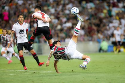 Fluminense e Vitória empataram em 1 a 1 no Maracanã
