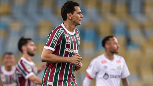 Paulo Henrique Ganso em partida do Fluminense