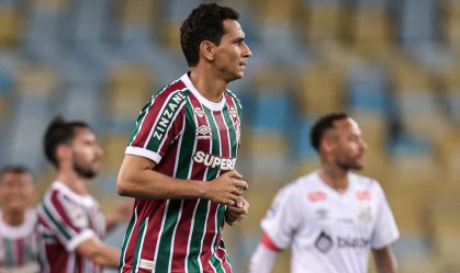 Paulo Henrique Ganso em partida do Fluminense