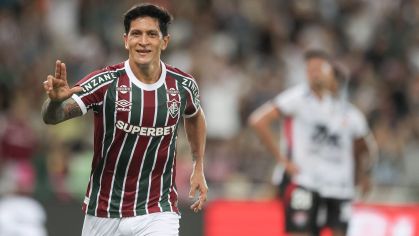 Germán Cano comemora seu gol contra o Vitória