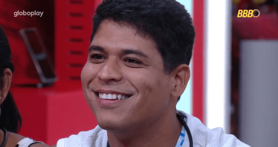 Guilherme Vilar é um dos finalistas do BBB25 • Globoplay/Reprodução