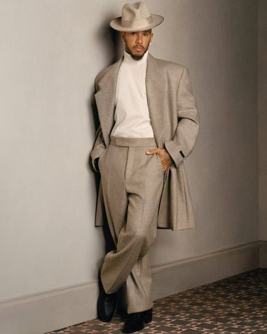 Lewis Hamilton para Vogue • Divulgação/Vogue