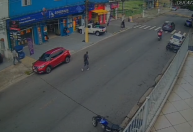 Homem morre após levar golpe de faca do atual namorado da ex em SP