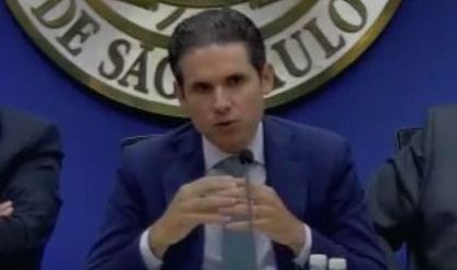 Hugo compara tarifas dos EUA ao 11/9: "Nos leva a períodos bem retrógrados"
