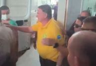 Bolsonaro foi sedado para exames, mas está "acordado e lúcido", diz Carlos