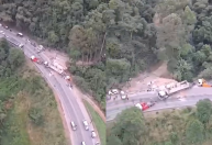 Caminhão com quase 900 quilos de maconha tomba na BR 262, no Espírito Santo
