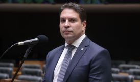 PF identifica dois e descarta participação de esposa em fuga de Ramagem