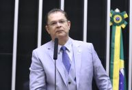 Anistia: oposição diz ter contido retirada de assinaturas da urgência