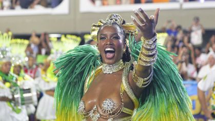 Iza reassume posto de rainha de bateria da Swing da Leopoldina, bateria da Imperatriz