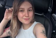 Isabel Veloso desabafa sobre motivo de afastamento da web: "Muitas dores"