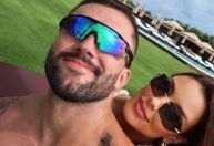 Ex-BBBs Ivy Moraes e Arthur Picoli curtem último dia de viagem romântica