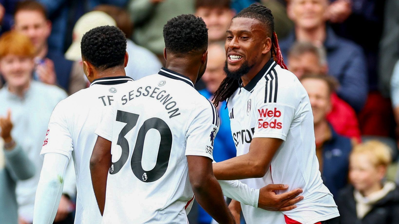 Iwobi comemora gol do Fulham • Foto: Divulgação/ Fulham