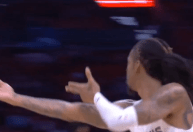 Astro da NBA sobre gesto polêmico: "Não me importo mais"