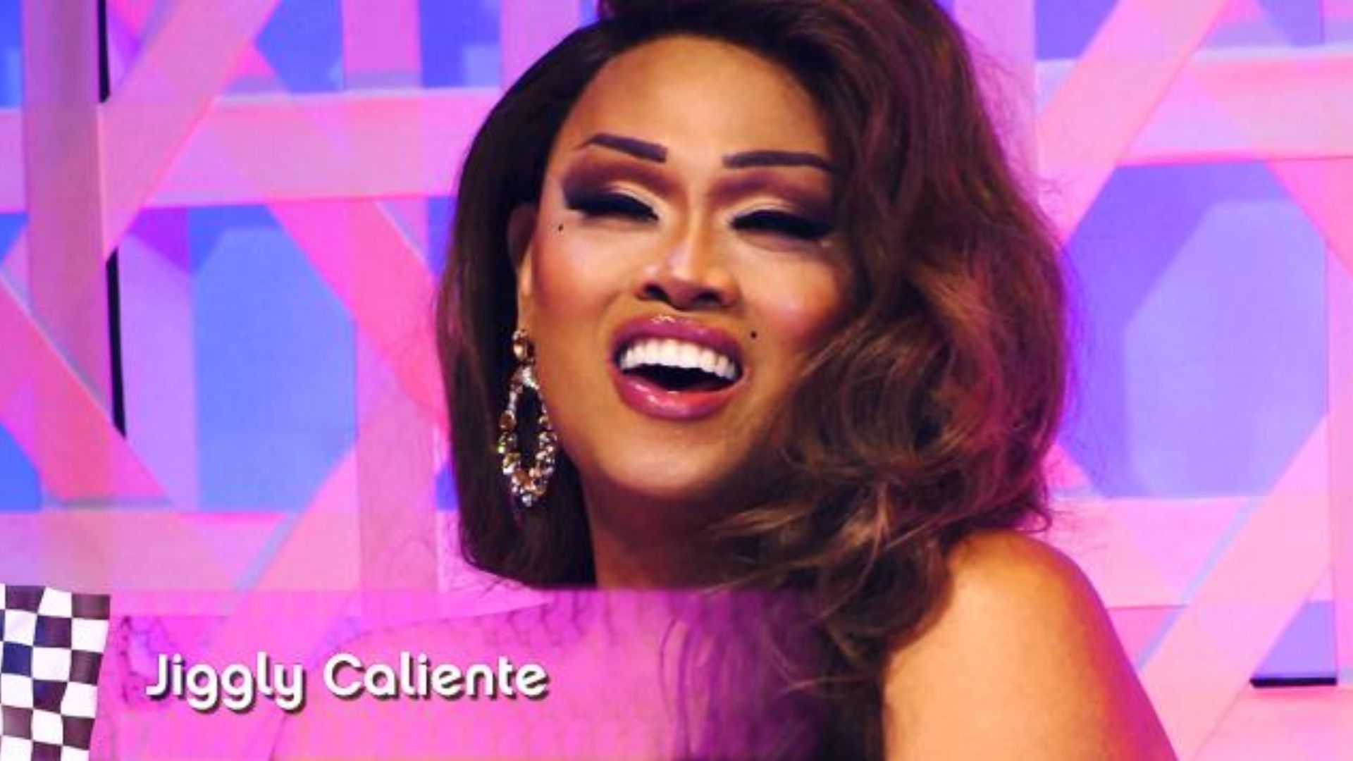 Jiggly Caliente fez sucesso em RuPaul's Drag Race