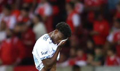 Jonathan Jesus após ser expulso em Inter x Cruzeiro