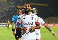 Torcida do Flamengo entoa apelido inusitado de Juninho; veja