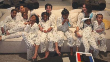 Kim Kardashian compartilha fotos da Páscoa em família