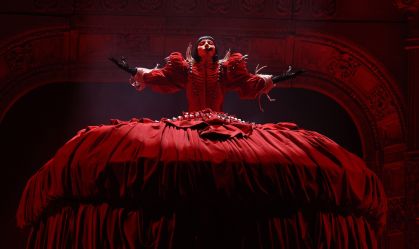 Lady Gaga no Brasil: relembre 5 hits que ganharam uma versão brasileira