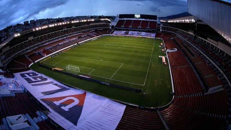 O Estádio Rodrigo Paz Delgado, conhecido como Casa Blanca, sede da LDU
