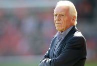 Lenda do Real Madrid, técnico holandês morre aos 82 anos