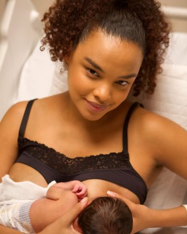 Lucy Ramos é mãe de Kyara • Reprodução/Instagram