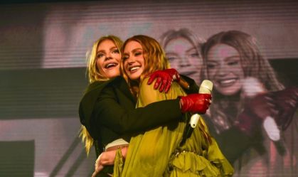 Marina Ruy Barbosa sobe ao palco e canta "Chico" com Luísa Sonza; veja